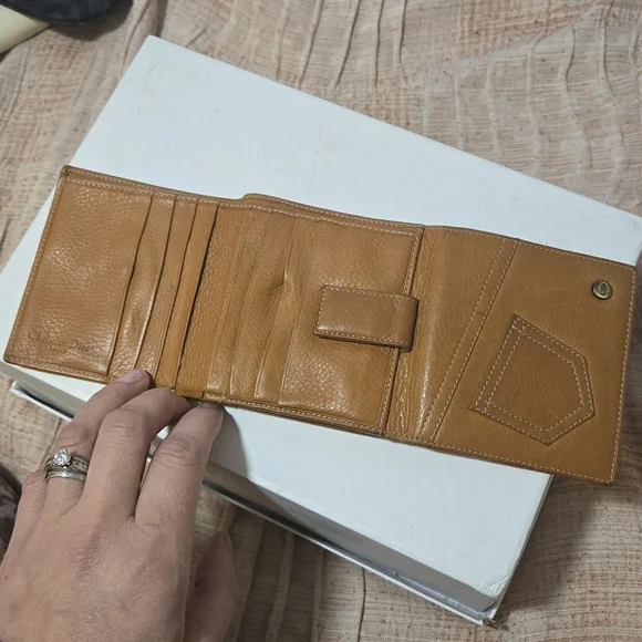 This slaps. - *Sale* vintage Christian Dior Wallet Clean As hell trifold - Picture 5 of 7